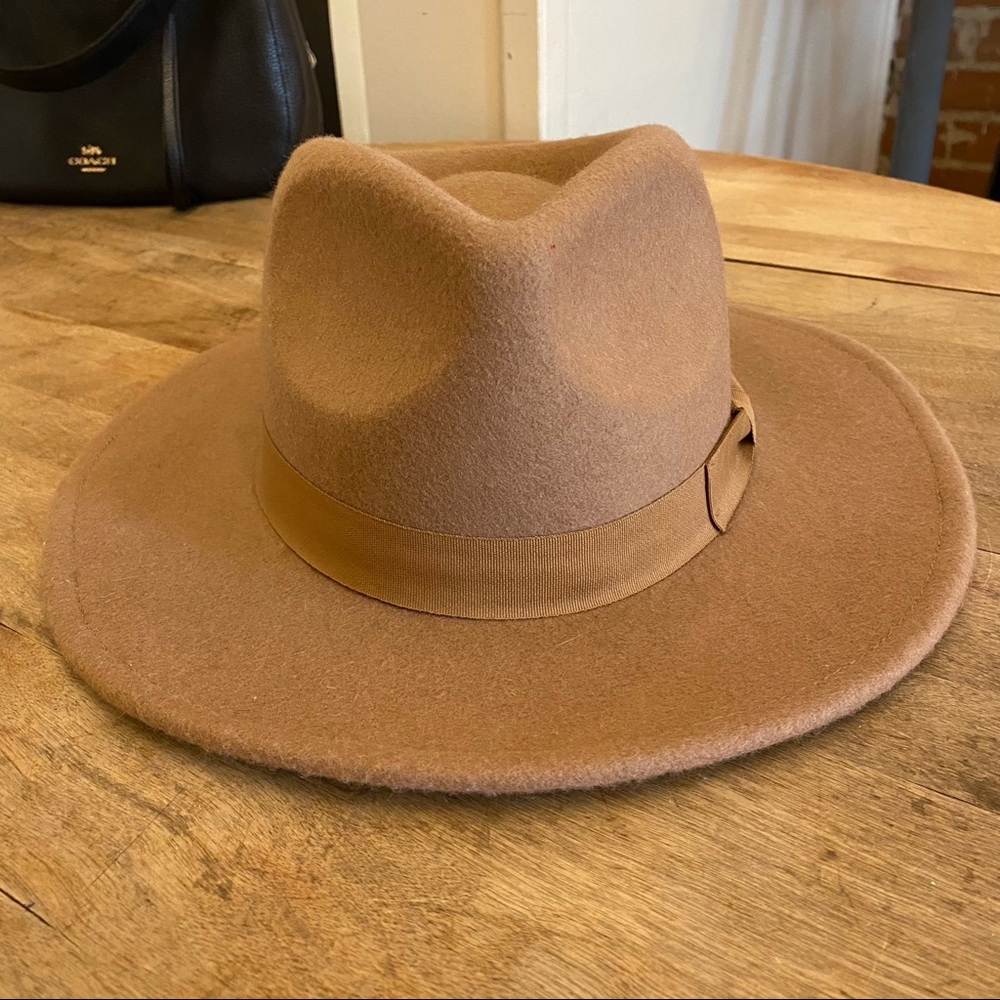 Fall Wool Hat 🍂